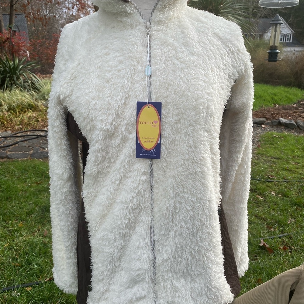 Super soft fitted fleece jacket by Horseware Ireland